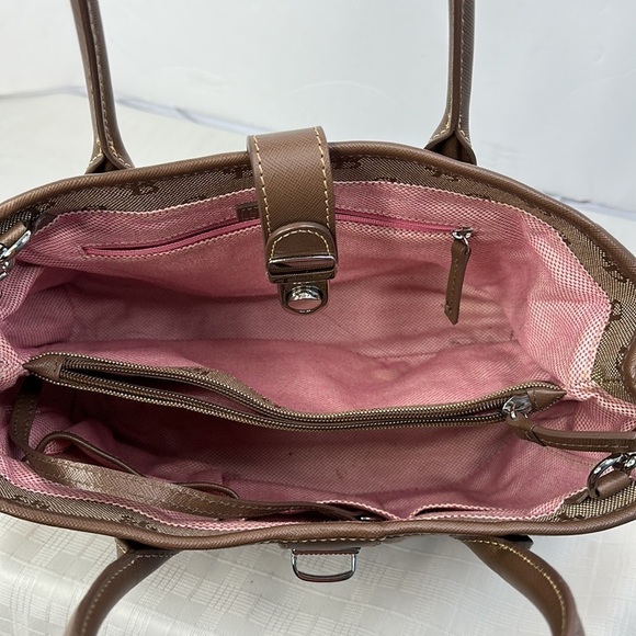 Dooney and Bourke monogram Satchel w/shoulder strap - Picture 7 of 10